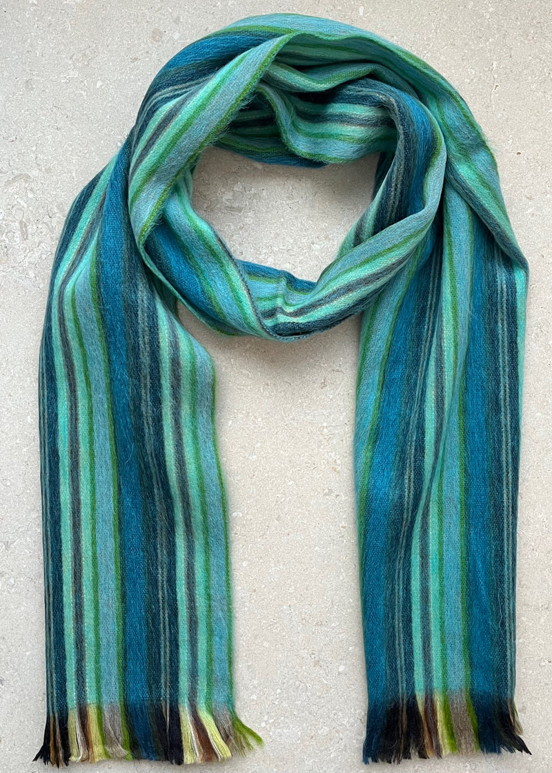 aplaca scarf