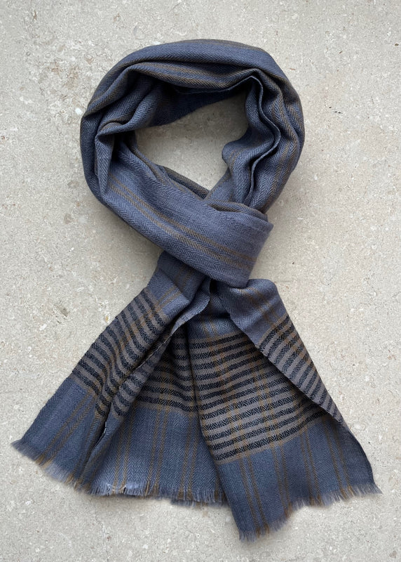 cashmere scarf